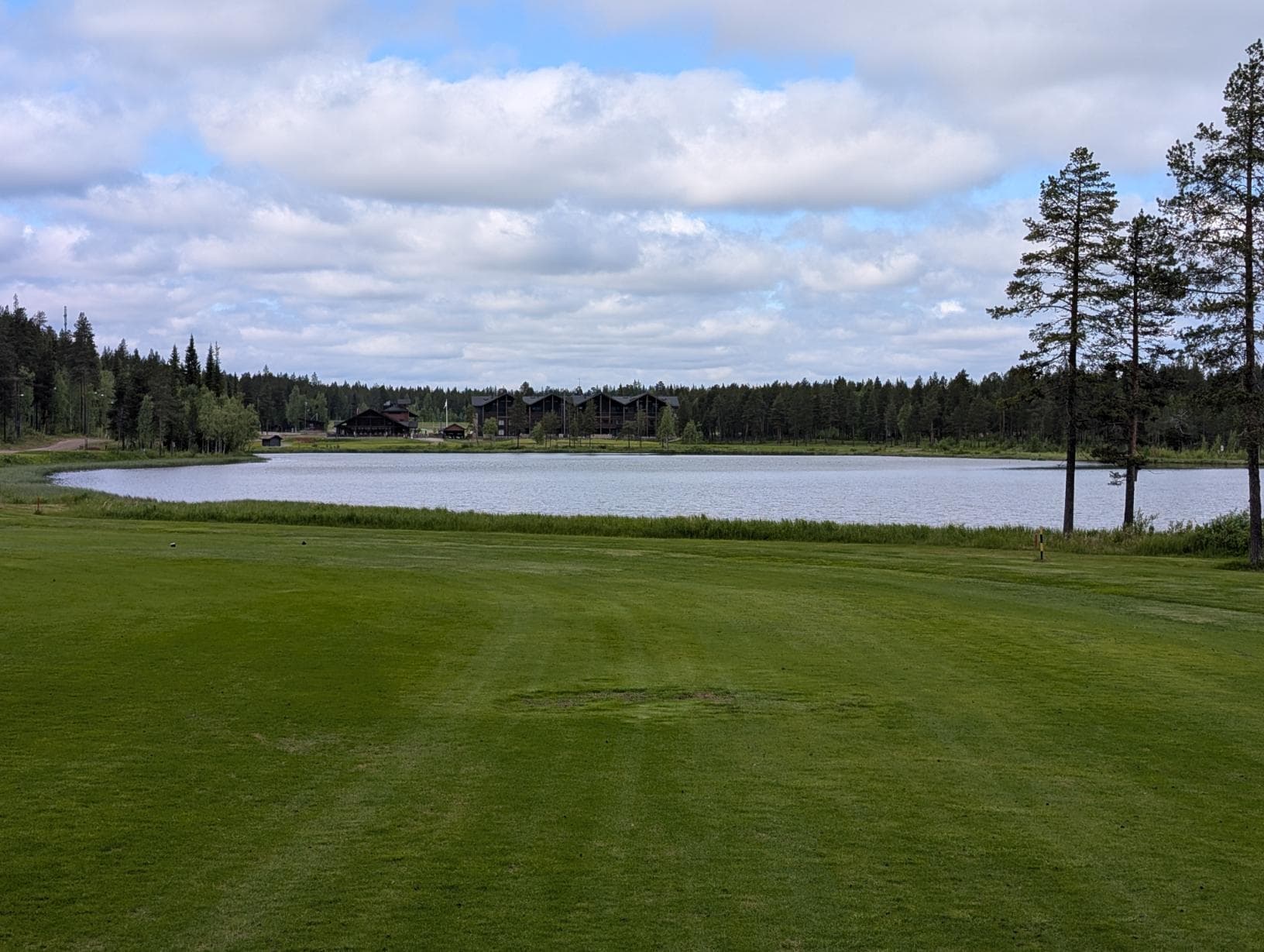 Das zweite Fairway im Levi Golf Club