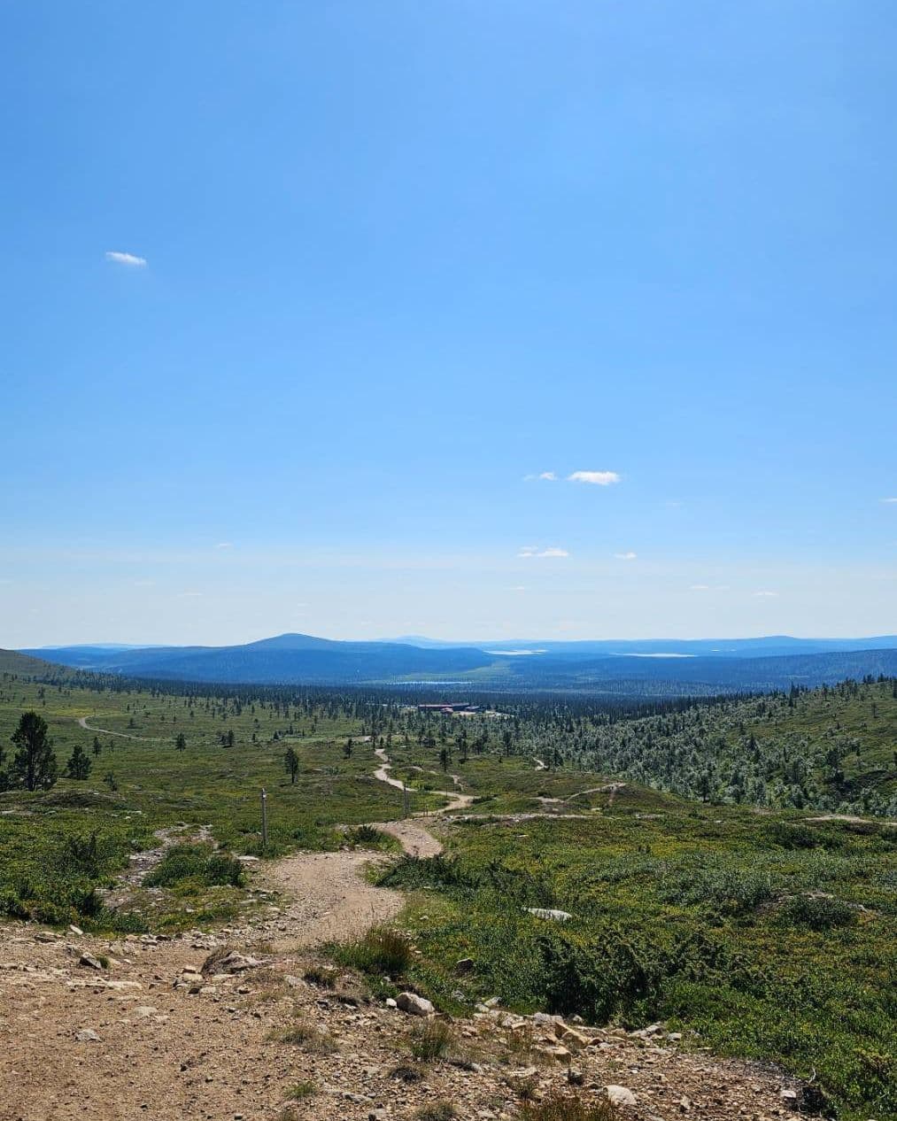 Taivaskeron polun alkupää